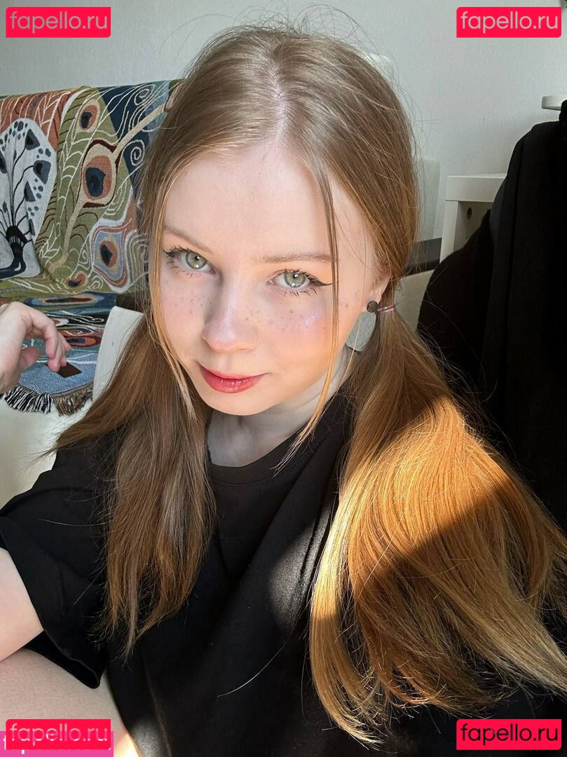 Yuiwoo / yoowoo Onlyfans Photo Gallery 