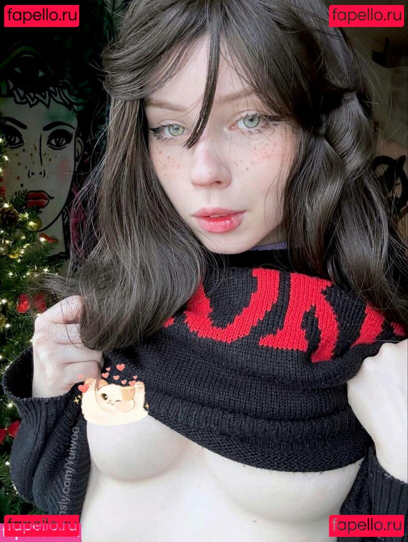 Yuiwoo / yoowoo Onlyfans Photo Gallery 