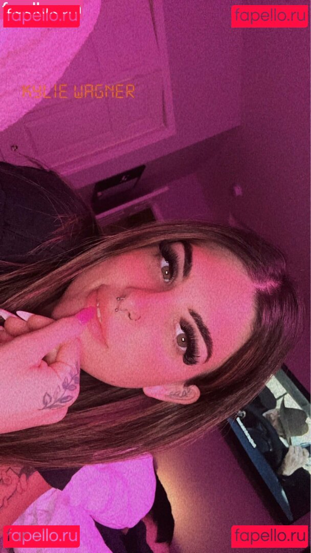 Kylie / https: / kyliewagner2 / kylsbaby777 Onlyfans Photo Gallery 