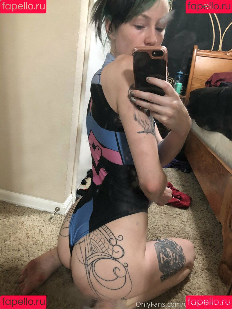 disturbedsnow Onlyfans Photo Gallery 