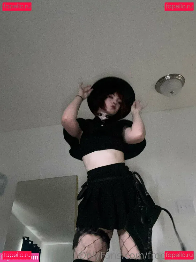 freebunnii Onlyfans Photo Gallery 