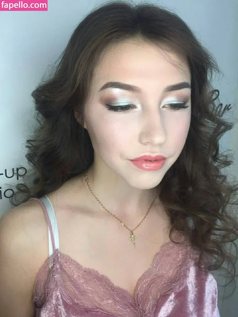 Top Baby ASMR Onlyfans Photo Gallery 