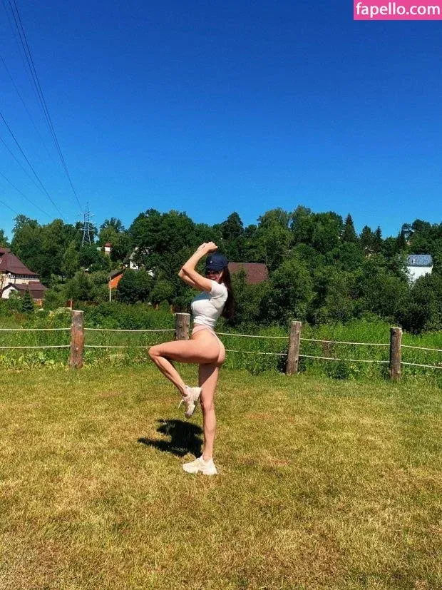 Top Baby ASMR Onlyfans Photo Gallery 