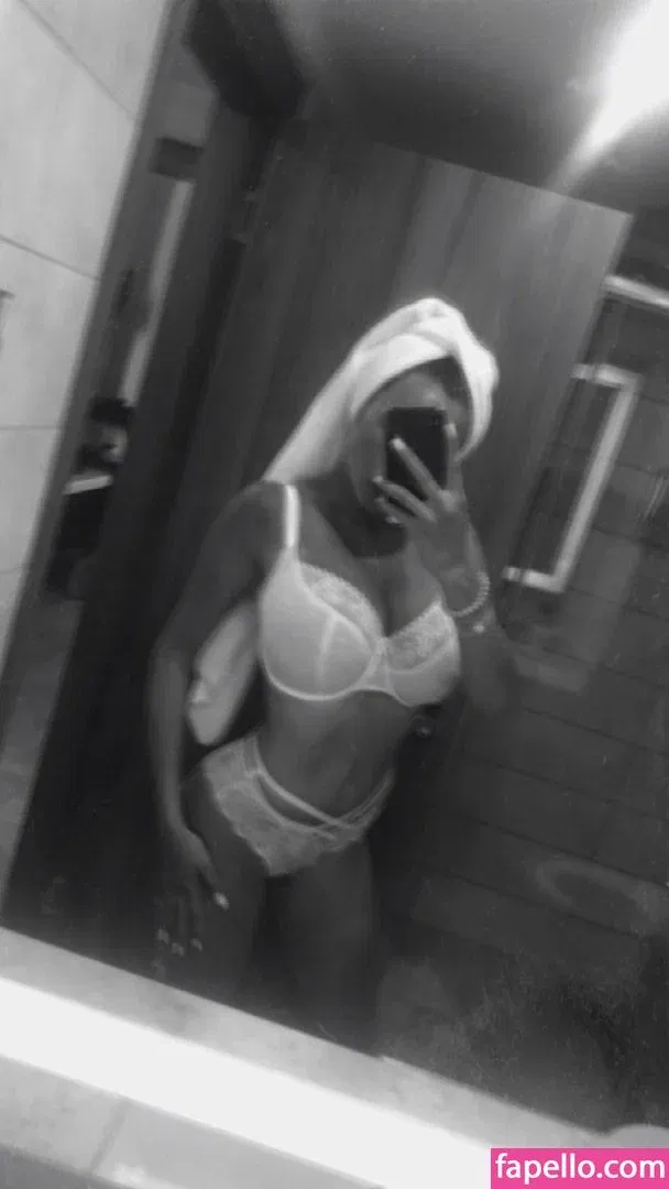 Top Baby ASMR Onlyfans Photo Gallery 