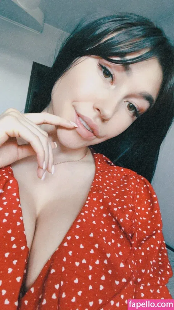 Top Baby ASMR Onlyfans Photo Gallery 