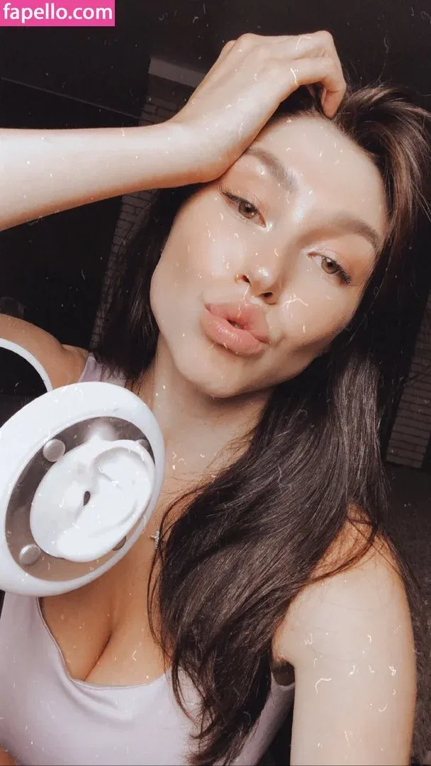 Top Baby ASMR Onlyfans Photo Gallery 