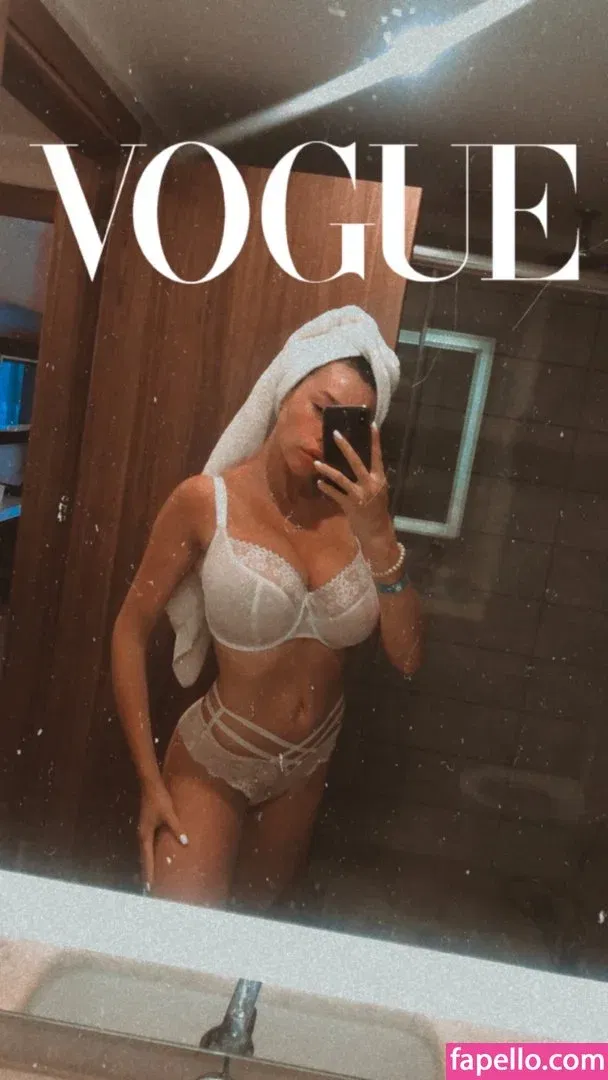 Top Baby ASMR Onlyfans Photo Gallery 