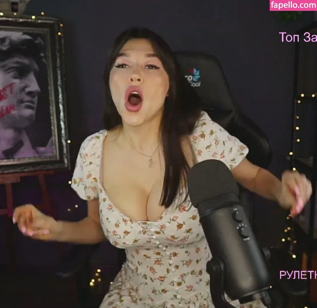 Top Baby ASMR Onlyfans Photo Gallery 