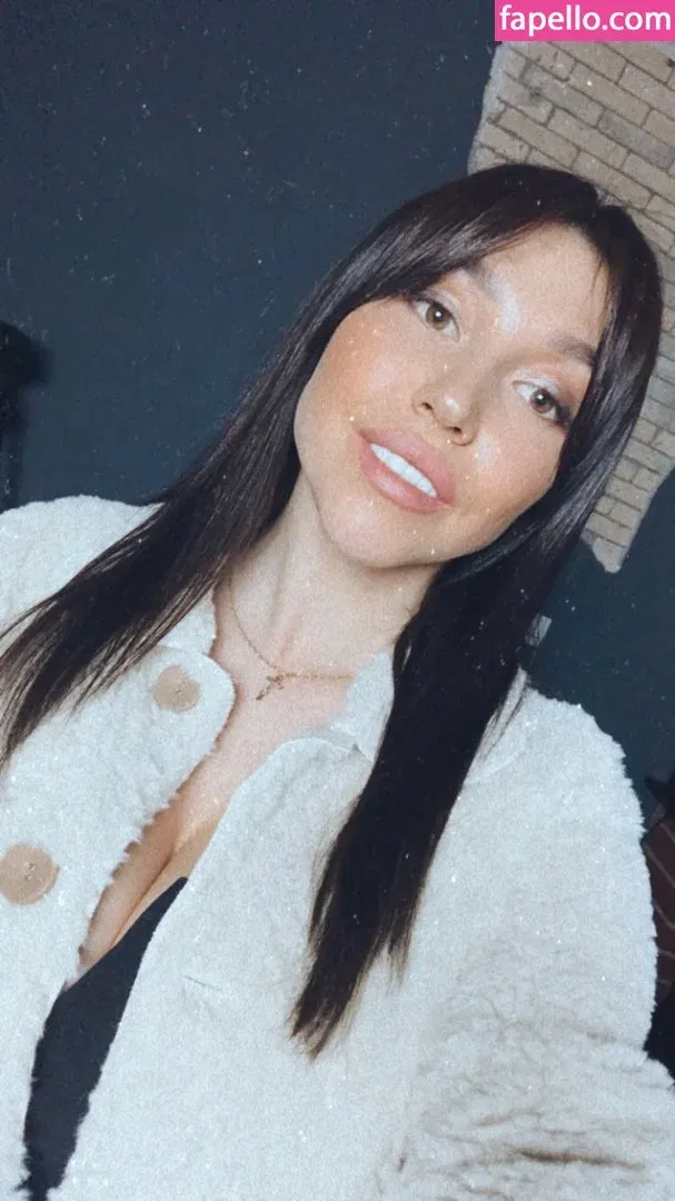 Top Baby ASMR Onlyfans Photo Gallery 