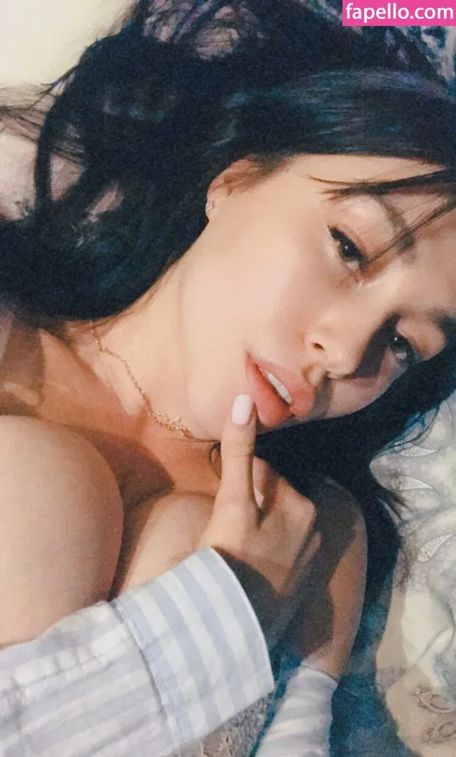 Top Baby ASMR Onlyfans Photo Gallery 