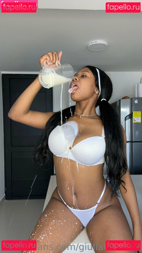 Giuliavalencia / giuliavale24 Nude Onlyfans Photo 21