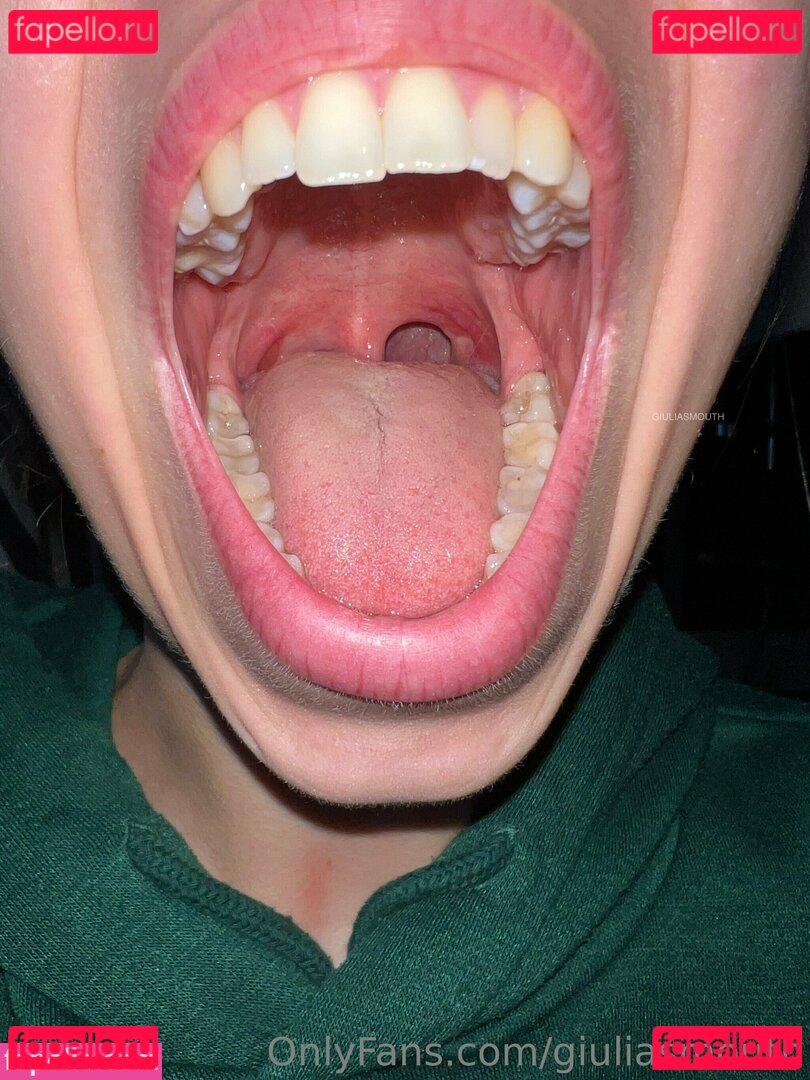 giuliasmouth Onlyfans Photo Gallery 