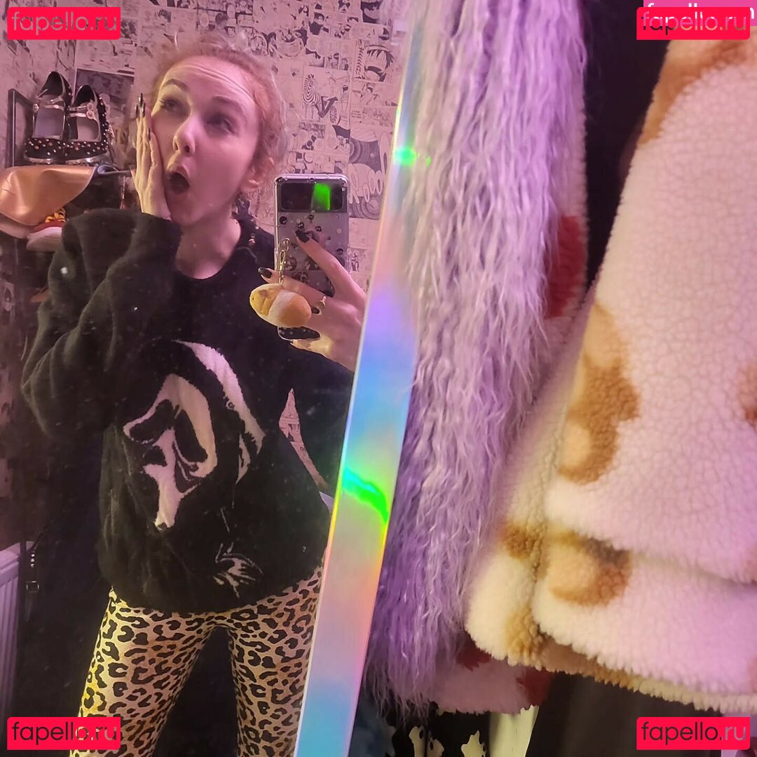 Visualsounds / jenniejutsu Onlyfans Photo Gallery 