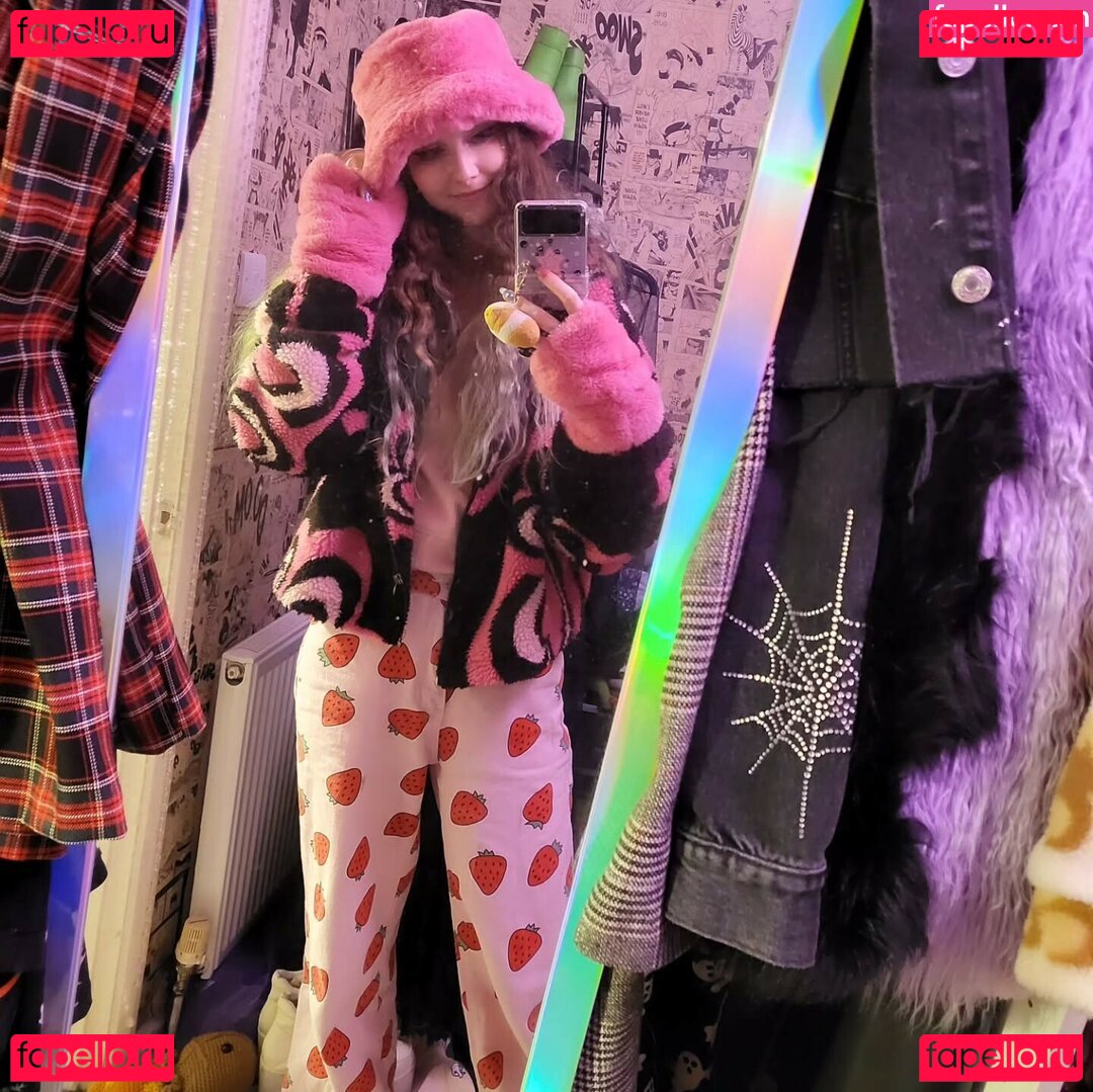 Visualsounds / jenniejutsu Onlyfans Photo Gallery 