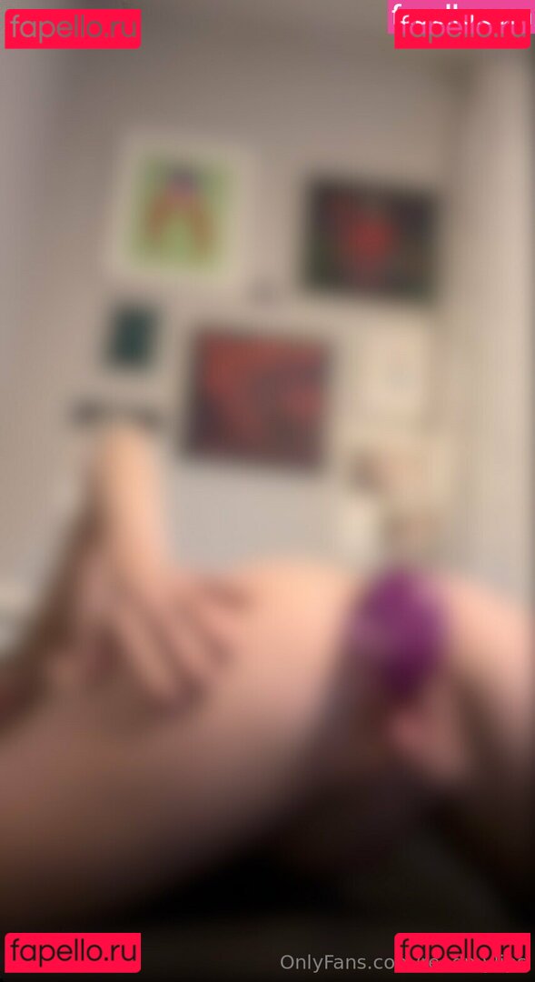 reedmylips Onlyfans Photo Gallery 