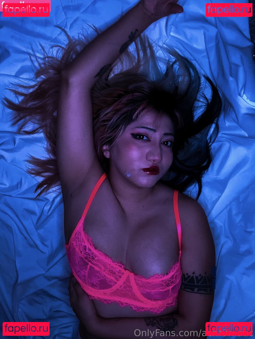 Mo Dixon / dimepiecedixon / mo.dixon Onlyfans Photo Gallery 