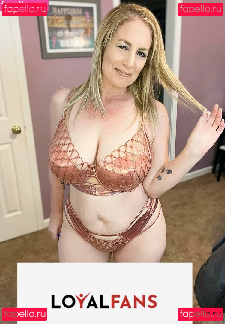 Dannijones Onlyfans Photo Gallery 