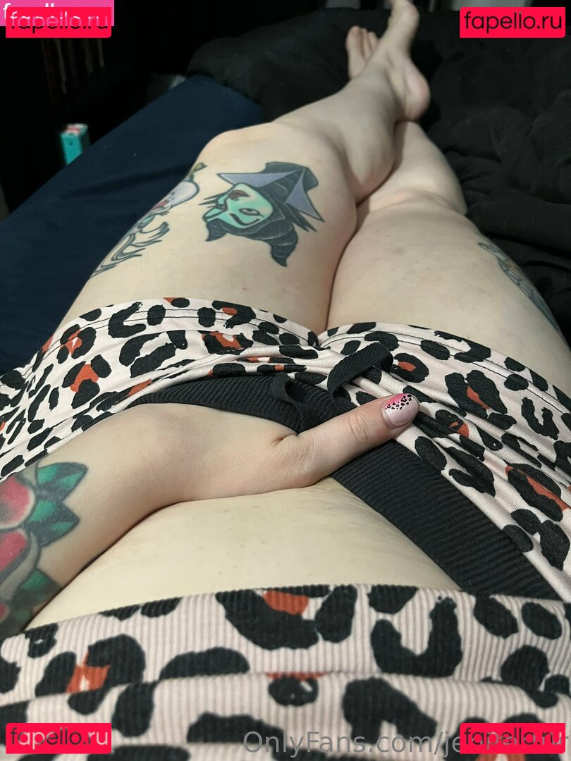 jeniferfur / jinifurfur Onlyfans Photo Gallery 