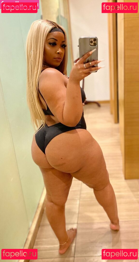 Kallmekatrina / kallmekatrina2 Onlyfans Photo Gallery 