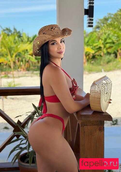 Anakarina Nude Onlyfans Photo 25