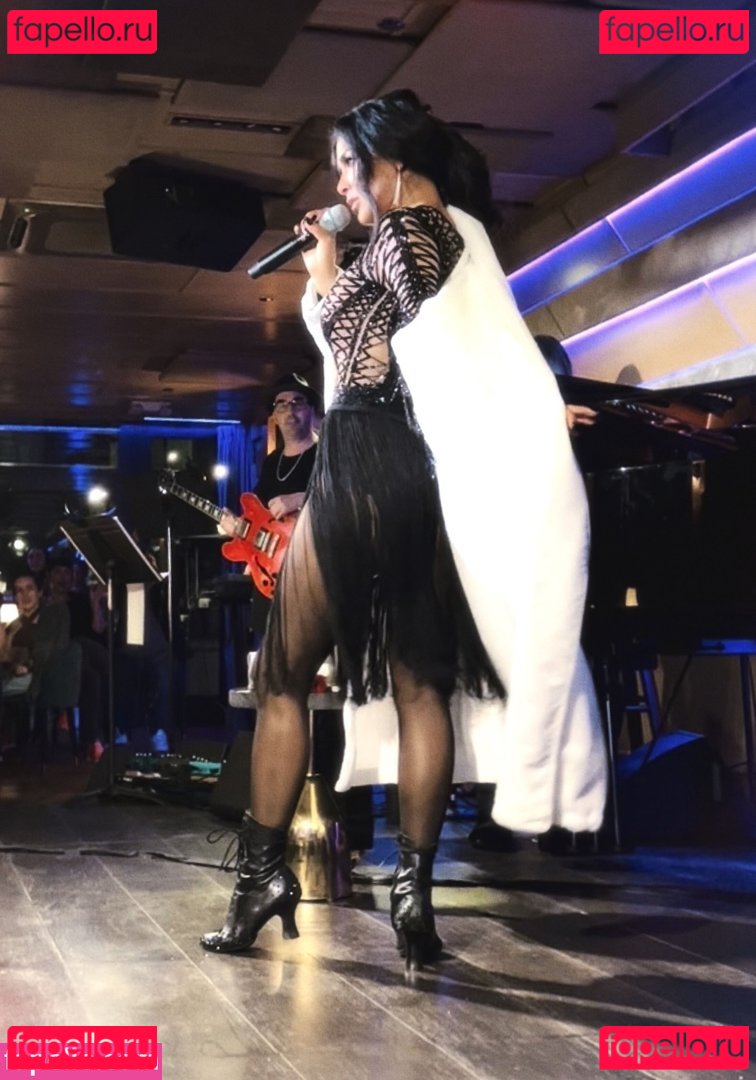 Nicole Scherzinger / NicoleScherzy / nicole / nicole_scherzinger / nicolescherzinger Onlyfans Photo Gallery 