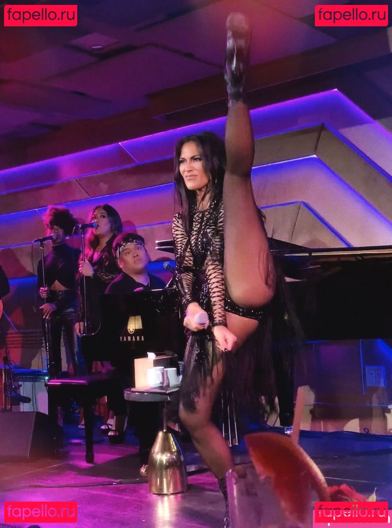 Nicole Scherzinger / NicoleScherzy / nicole / nicole_scherzinger / nicolescherzinger Onlyfans Photo Gallery 