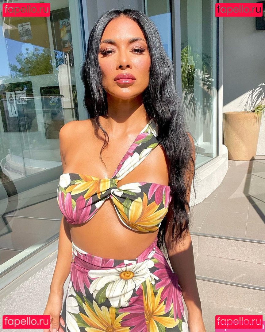 Nicole Scherzinger / NicoleScherzy / nicole / nicole_scherzinger / nicolescherzinger Onlyfans Photo Gallery 