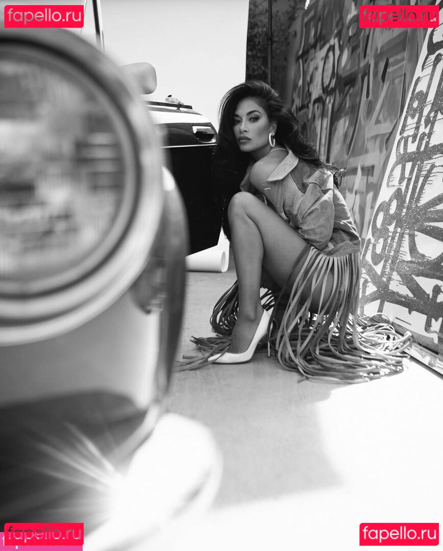 Nicole Scherzinger / NicoleScherzy / nicole / nicole_scherzinger / nicolescherzinger Onlyfans Photo Gallery 