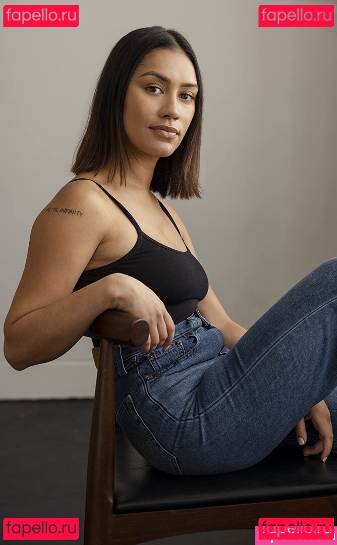 Luciane Buchanan / lewbuchananmtb / lucianebuchanan Onlyfans Photo Gallery 