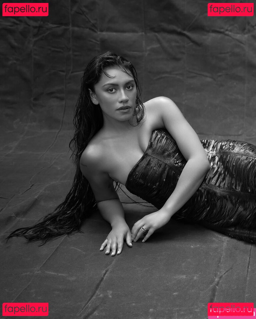 Luciane Buchanan / lewbuchananmtb / lucianebuchanan Onlyfans Photo Gallery 