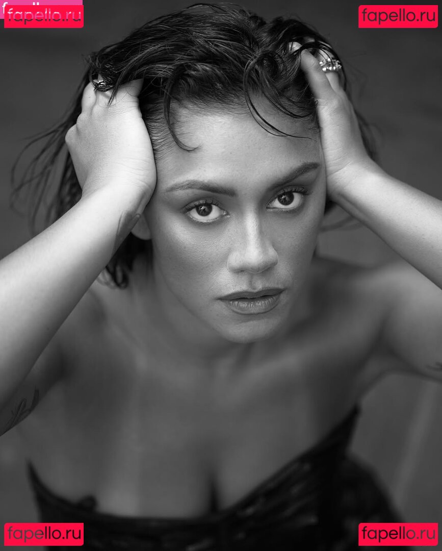 Luciane Buchanan / lewbuchananmtb / lucianebuchanan Onlyfans Photo Gallery 