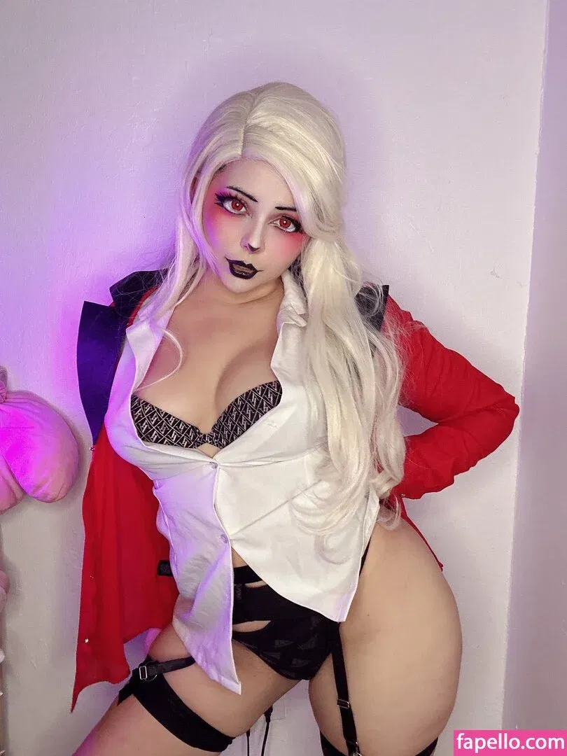 natylikespizza Onlyfans Photo Gallery 