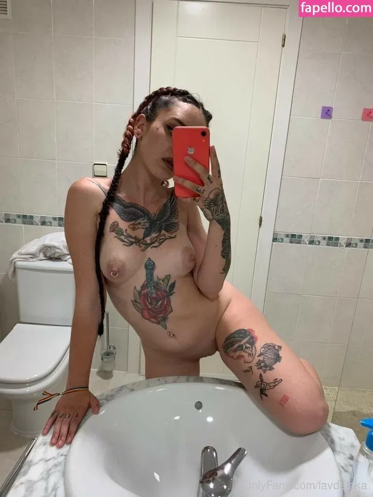 prvega28 Onlyfans Photo Gallery 