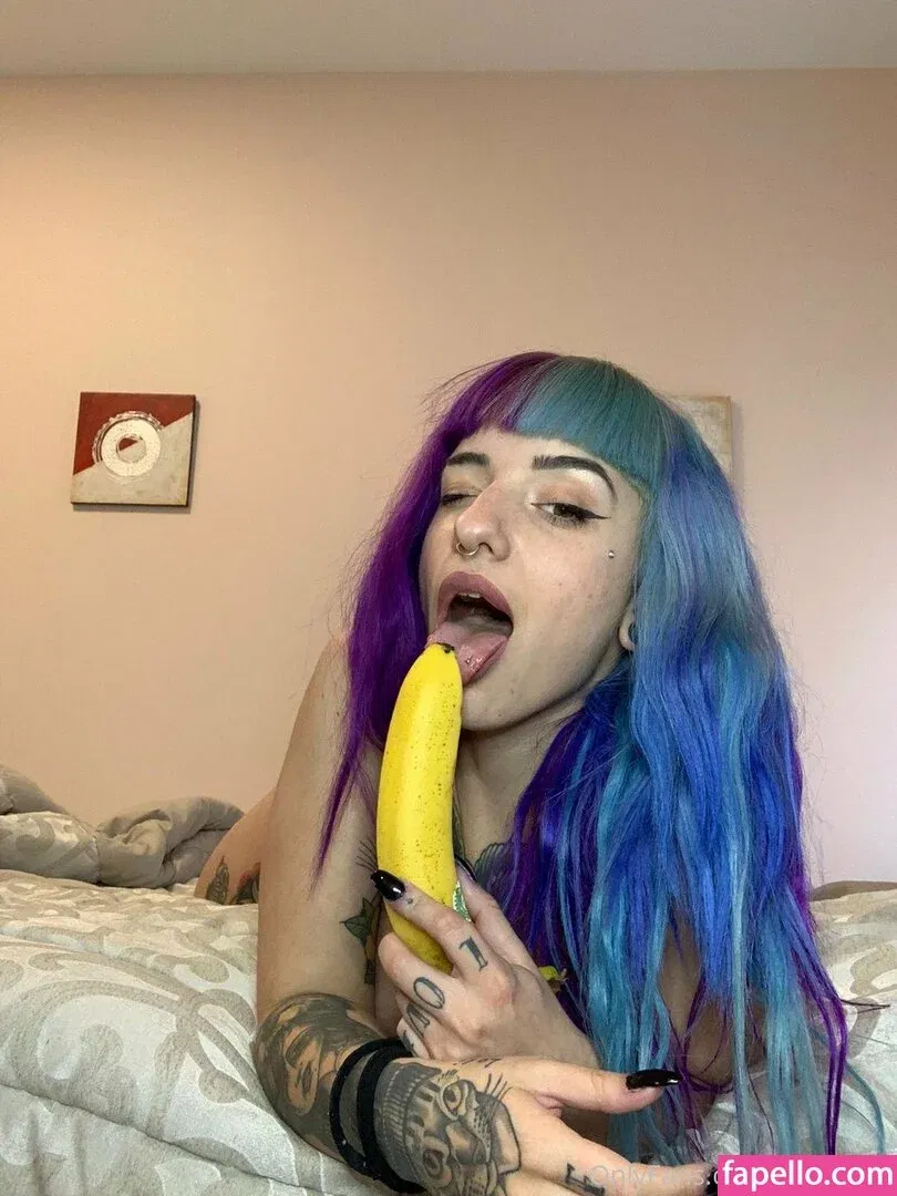 prvega28 Onlyfans Photo Gallery 