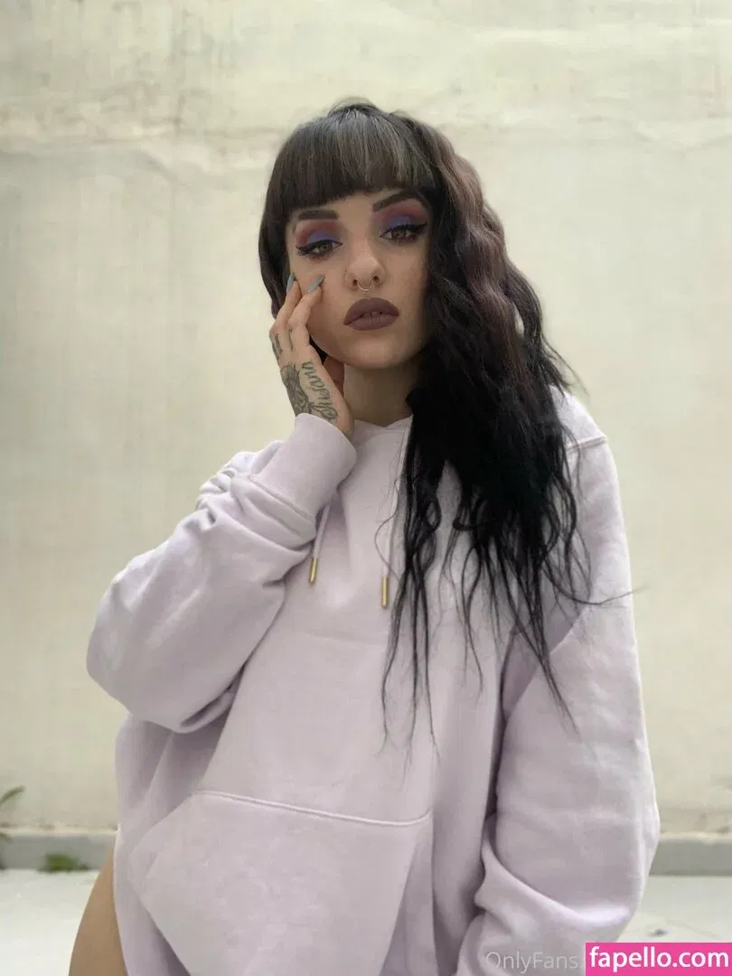 prvega28 Onlyfans Photo Gallery 