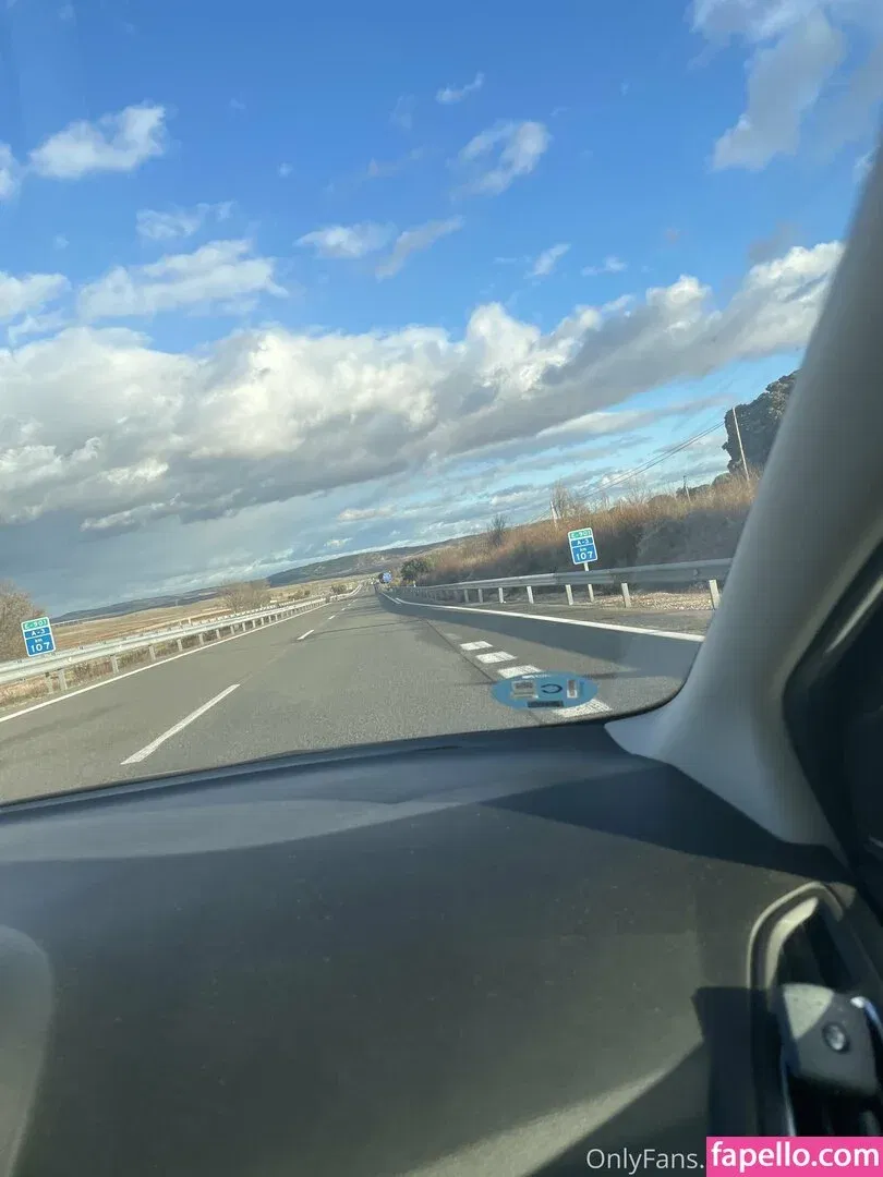 prvega28 Onlyfans Photo Gallery 