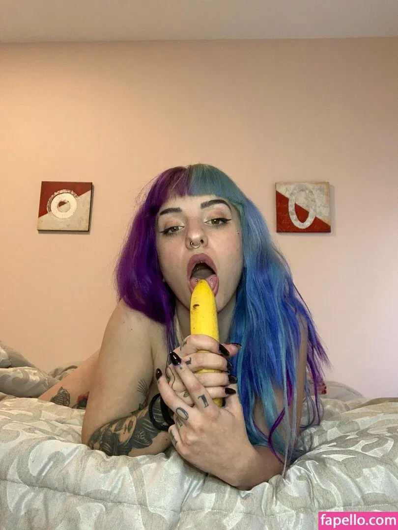 prvega28 Onlyfans Photo Gallery 