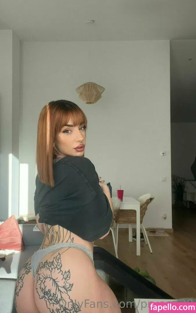 prvega28 Onlyfans Photo Gallery 