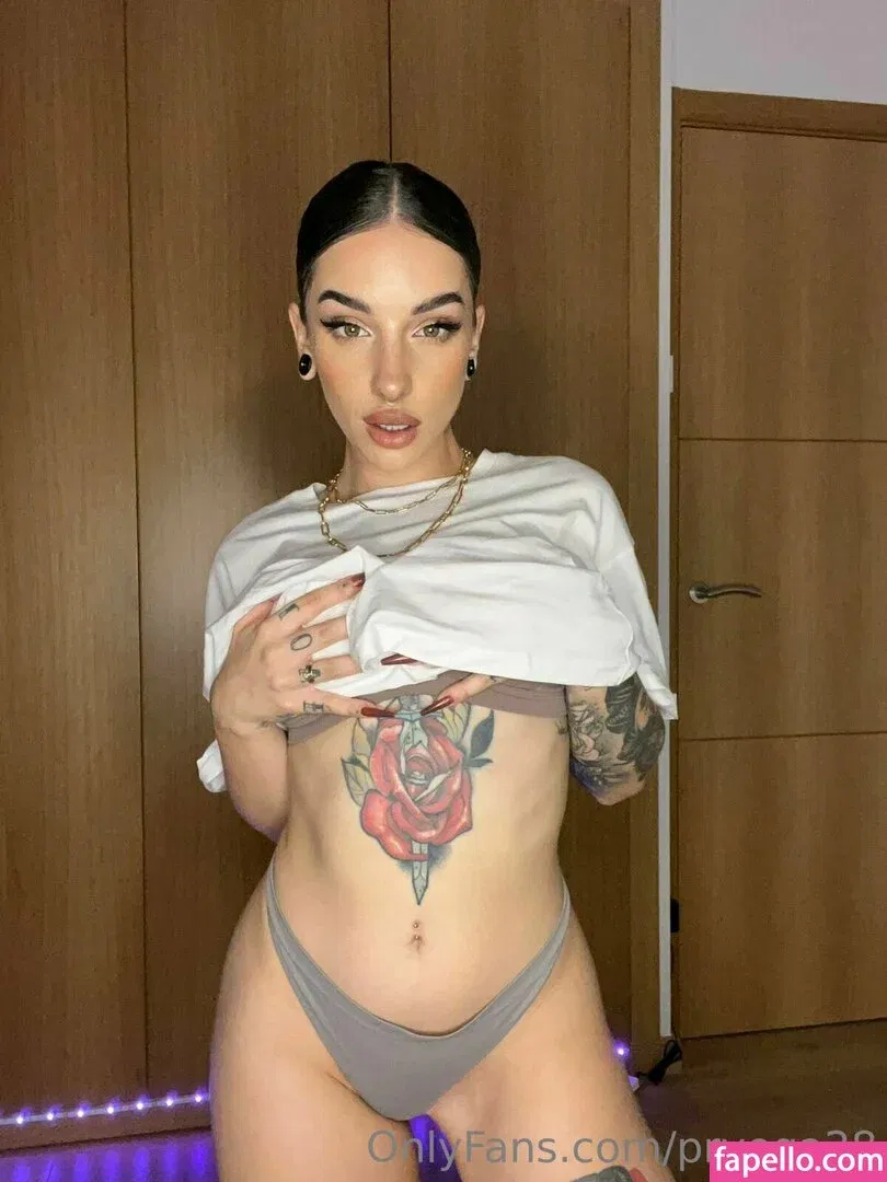 prvega28 Onlyfans Photo Gallery 