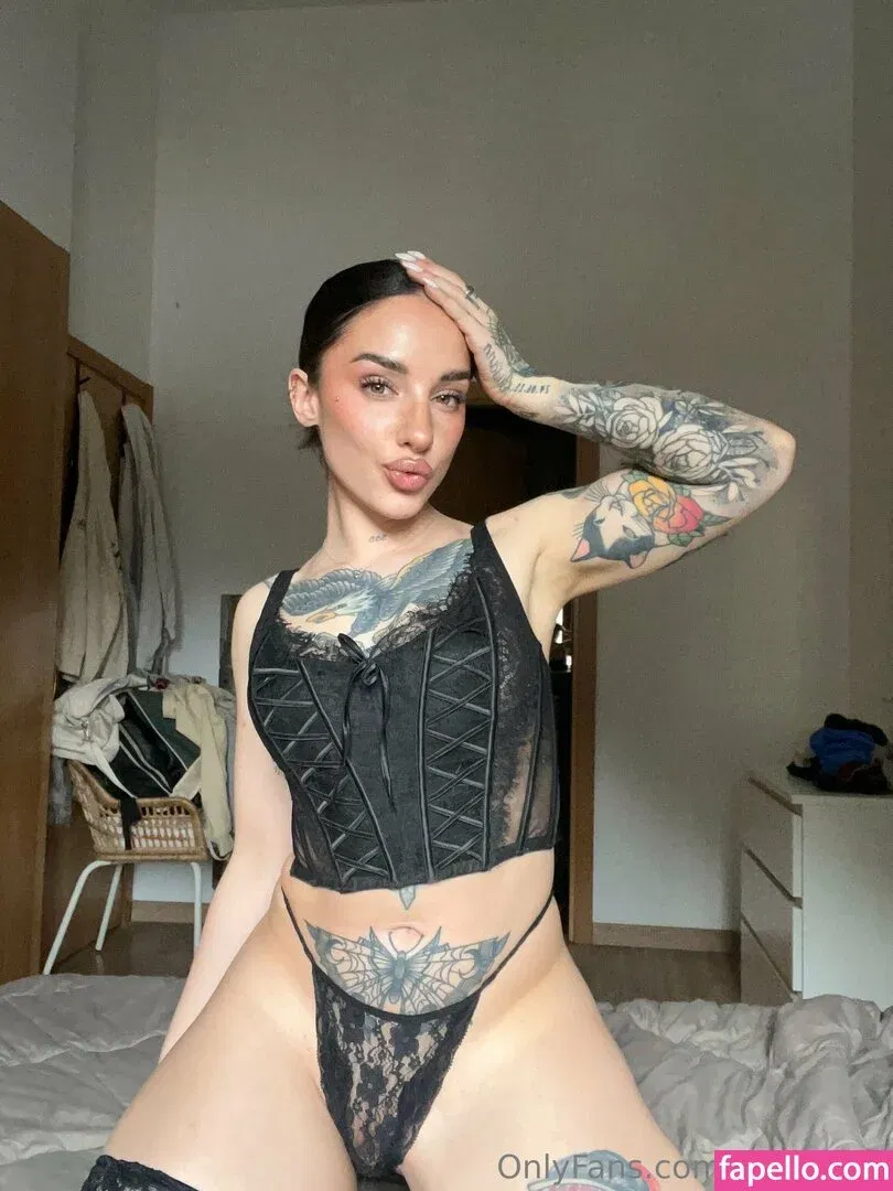 prvega28 Onlyfans Photo Gallery 