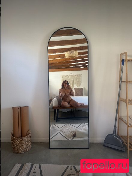 Emily Cheree Onlyfans Photo Gallery 