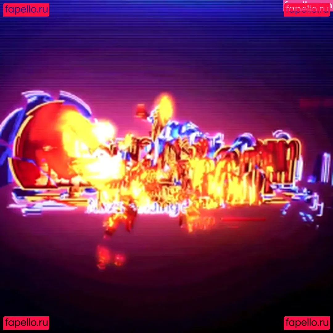 June Lovejoy Onlyfans Photo Gallery 