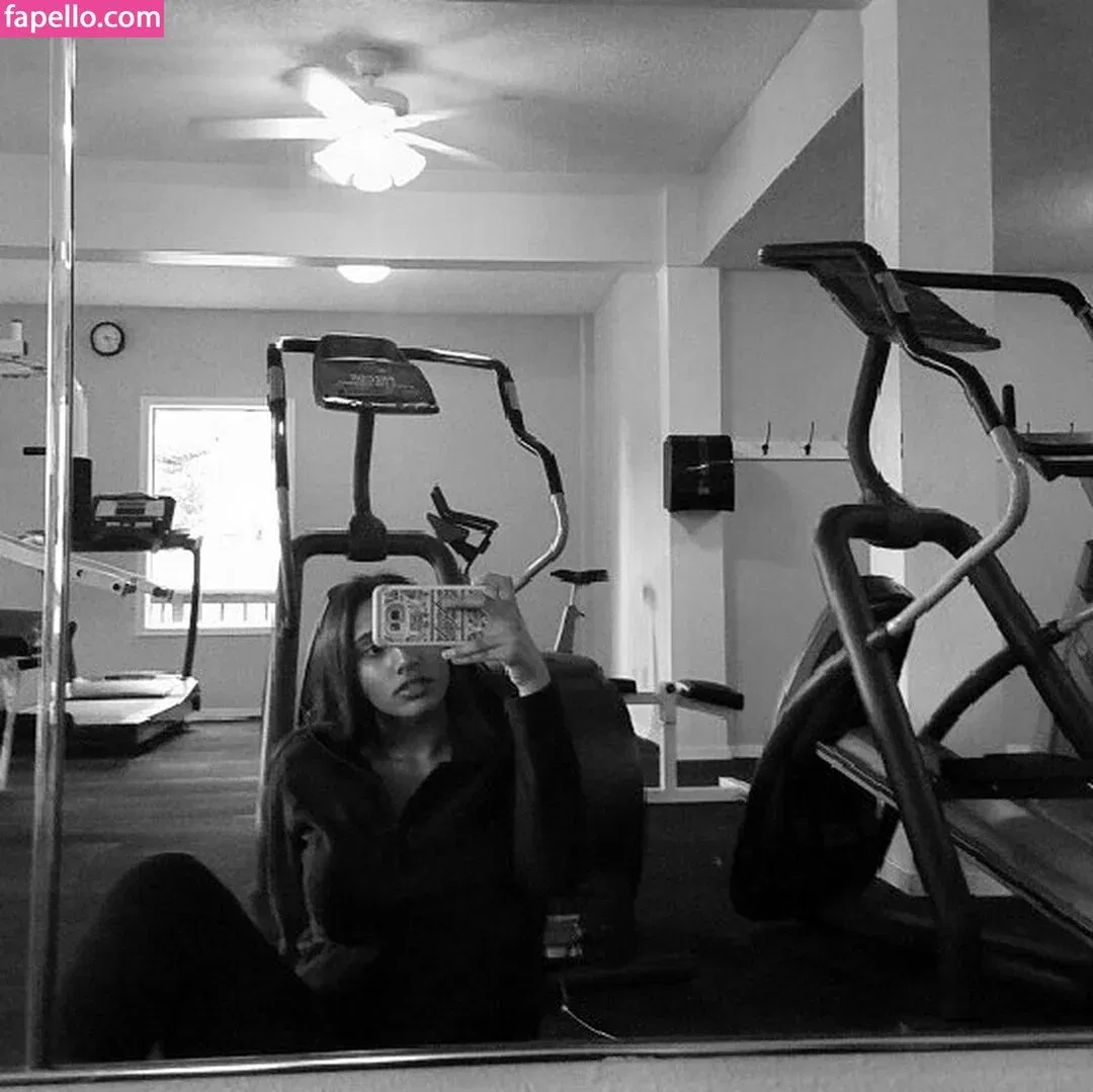 Jeanette Prakash Onlyfans Photo Gallery 