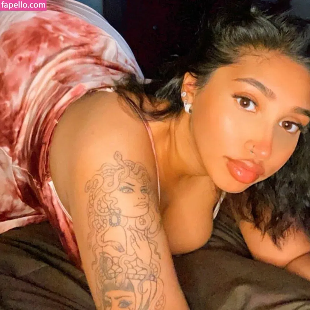 Jeanette Prakash Onlyfans Photo Gallery 