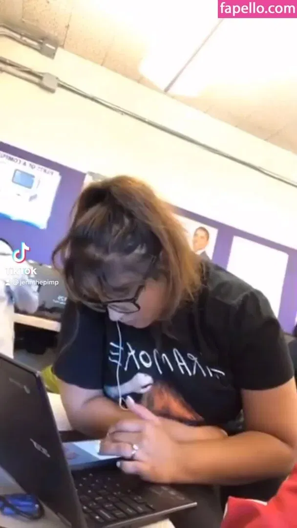 Jeanette Prakash Onlyfans Photo Gallery 