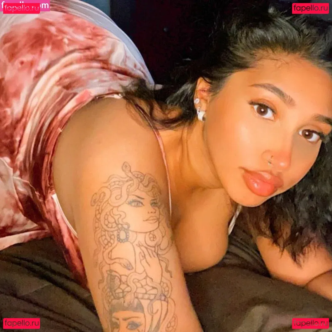 Jeanette Prakash Onlyfans Photo Gallery 