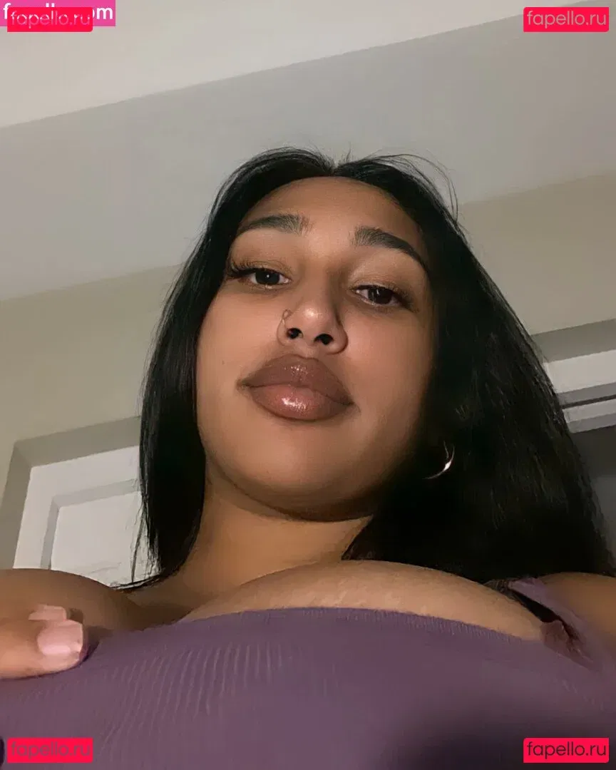 Jeanette Prakash Onlyfans Photo Gallery 