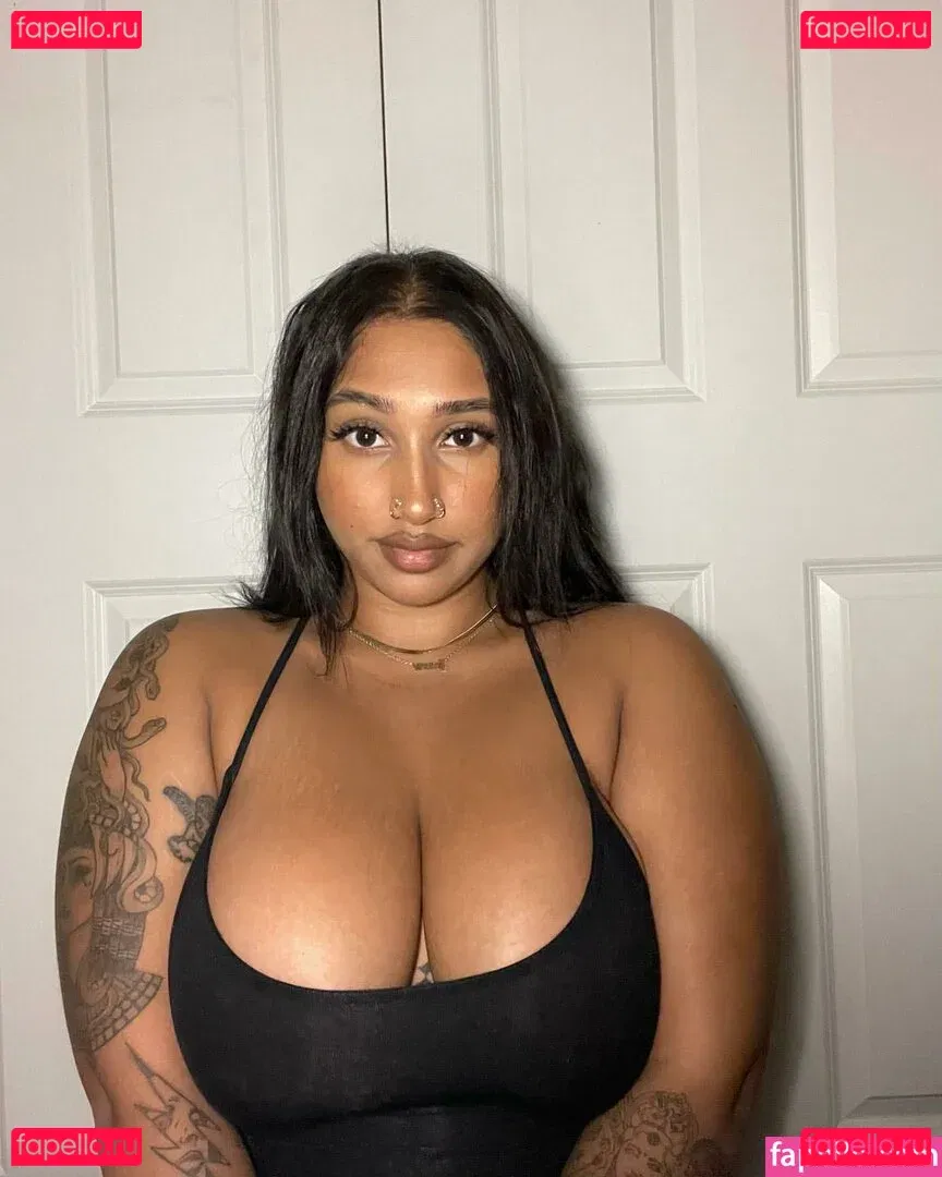 Jeanette Prakash Onlyfans Photo Gallery 