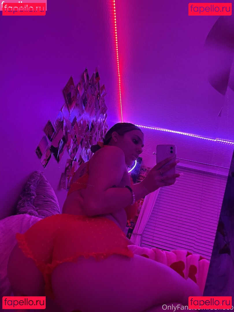 Paymedaddy-21 / soflocovip / sofyloco Onlyfans Photo Gallery 