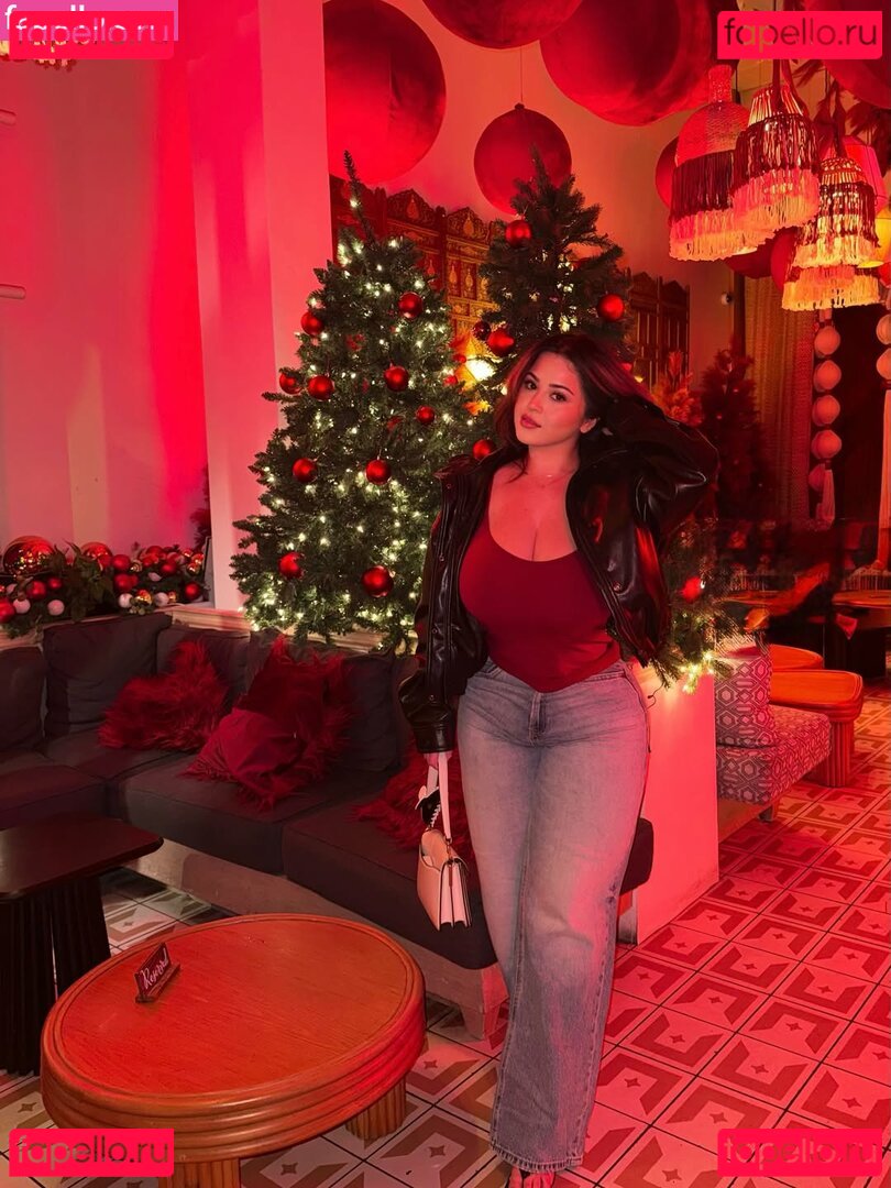 Miranda / mami0g / mamixg_ / mirandagarcya Onlyfans Photo Gallery 